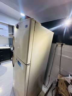 LG ICE beam door refrigerator