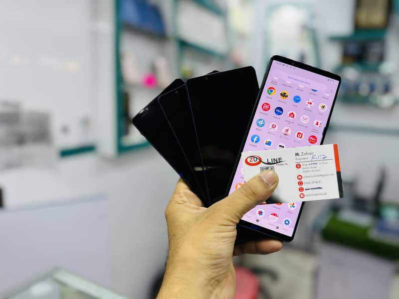 Xperia 1 mark 4 256/12 Snp 8 gen 1 Dual Sim (With 27w Charger Free) 3