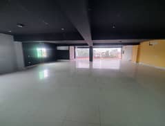 STRAIGHT DOUBLE COMMERCIAL HALL M/F WASHROOMS, VAST PARKING, KITCHEN NEAR EMPORIUM MALL