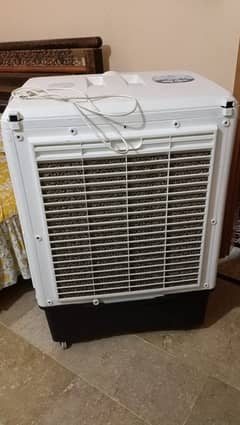Air cooler new condition ek saal phele liya tha ab use me nai hai