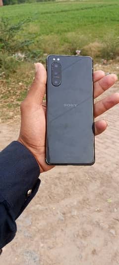 Sony Experia 5 Mark 2 sim woking 8/128 condition8/10 screen main 4line