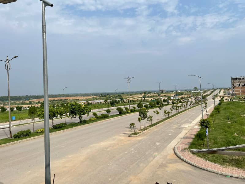 Read to Construct 10 Marla Plot for sale 2