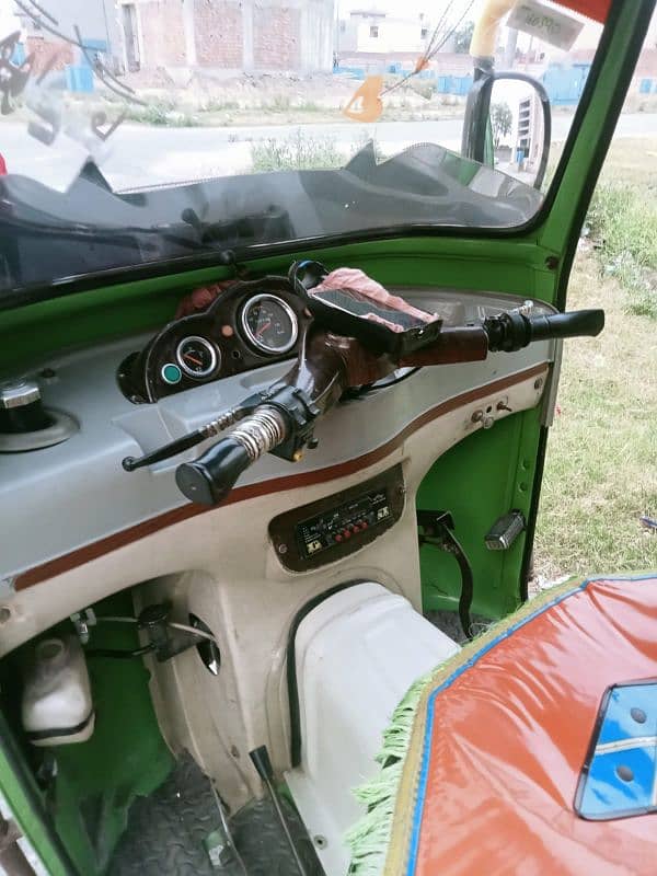 Auto in new condition 4