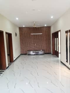 Upper