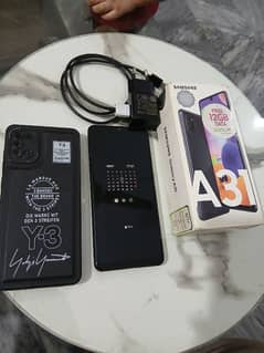 SAMSUNG Galaxy A31  4gb 128 gb very slim and lush condition