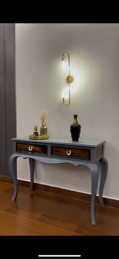 Console table