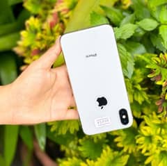 iphone x 256 GB my WhatsApp number 03411594804