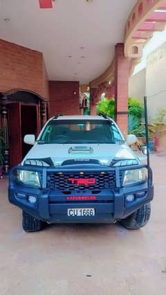 Toyota Hilux vigo champ 2012