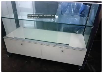 GLASS & WOODEN SHOW CASE