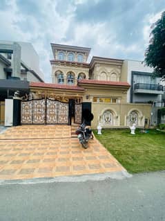 10 MARLA BRAND NEW SPANISH HOUSE FOR SALE IN DHA PH 6 D BLOCK