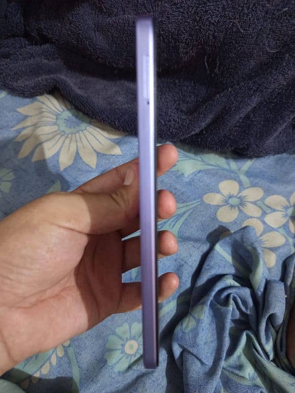 Infinix hot 50 pro 8+8 Ram Rom 128 warranty 11 month box nhi hai 3