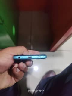 Tecno Spark 8c 4/128