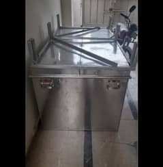 Trunk double door