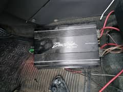 amplifier and boofers