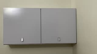 3 hydraulic cabinets