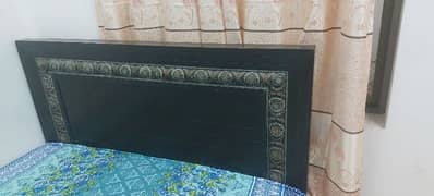 bed darsing and side table
