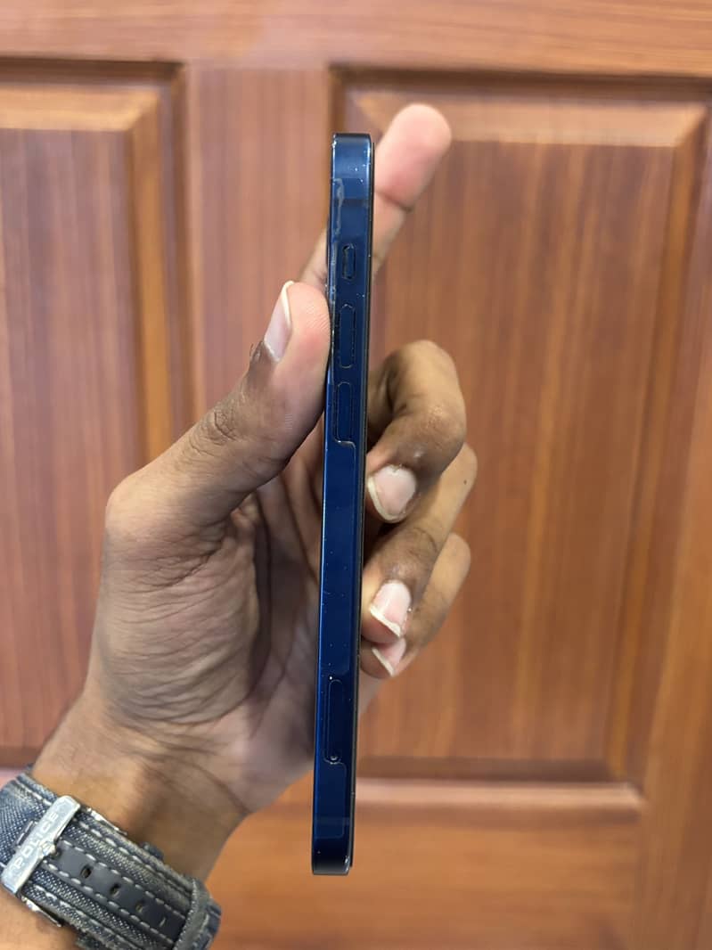 iPhone 12 NON PTA (FU) exchange possible with s21 2