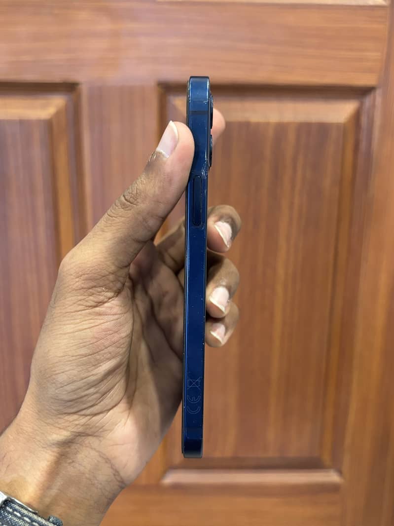 iPhone 12 NON PTA (FU) exchange possible with s21 4