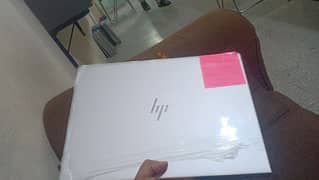 HP ELITE 8TH GENERATION 840 G5