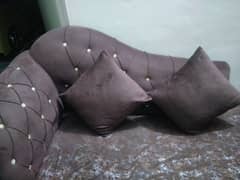 3 seater Diwan