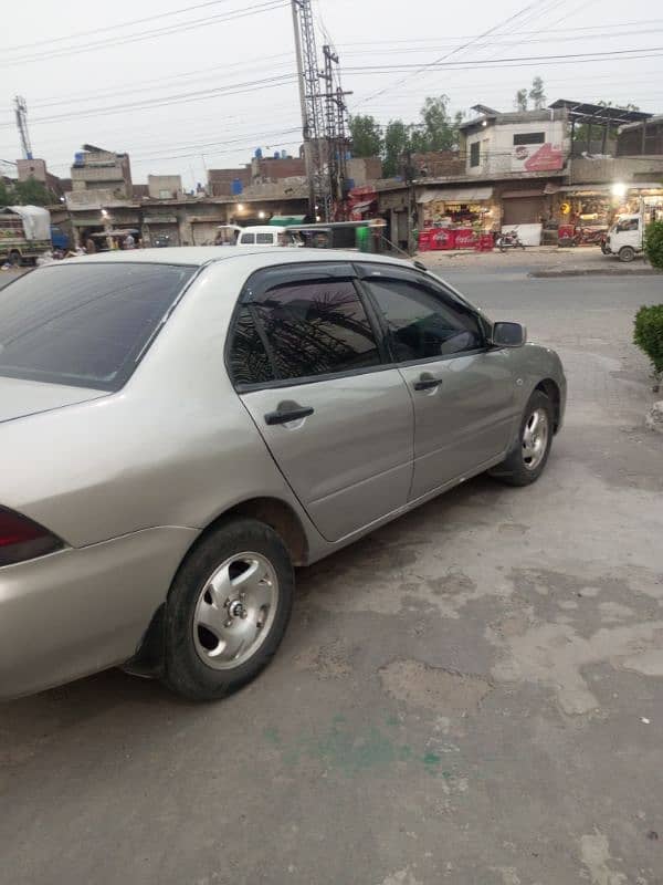 Mitsubishi Lancer 2006 4