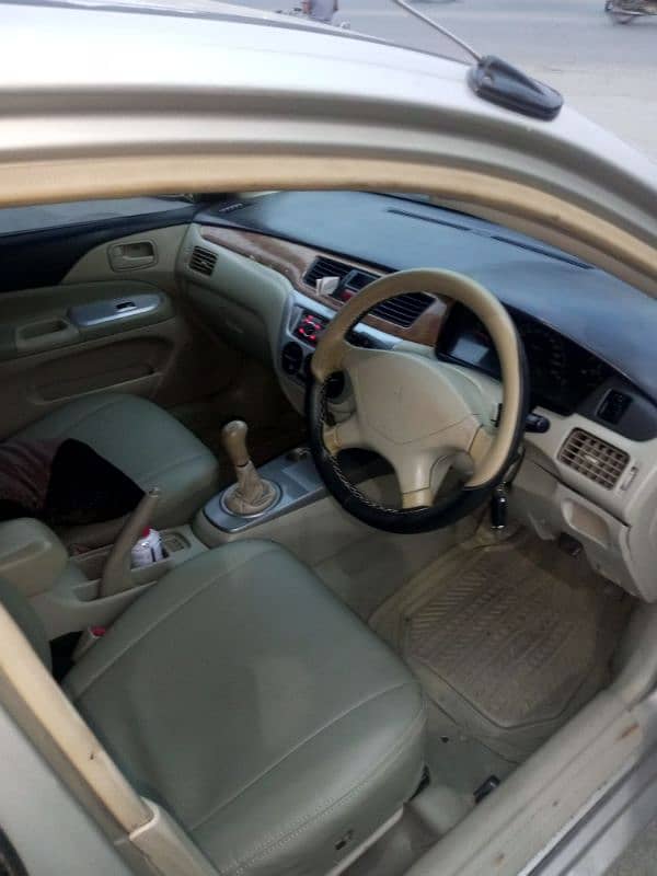 Mitsubishi Lancer 2006 14