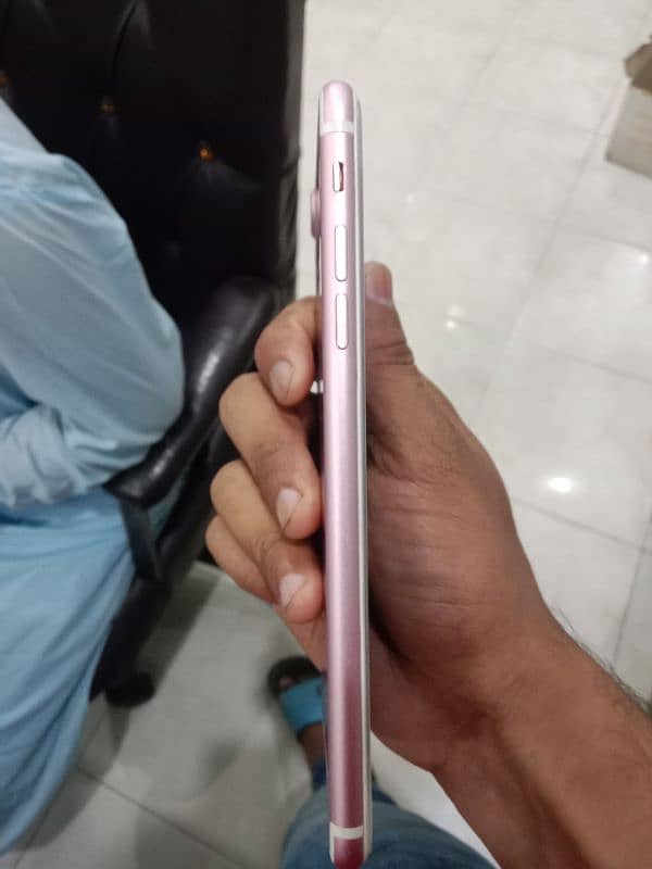 128 gb non pta battery changed from Muscat Apple store no single fault 4