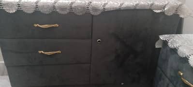 bed side table. mirror