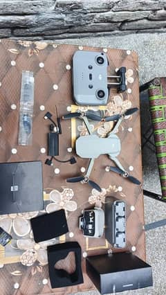 DJI mini 2 sa dron