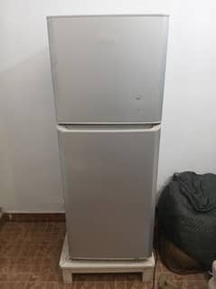 Haier fridge 10 of 8 condition