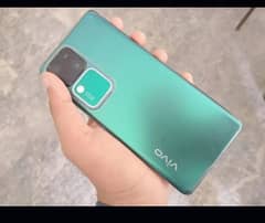 Vivo V30 peacock green colour 12 256