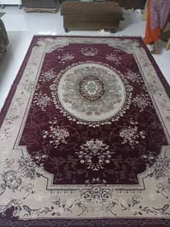 centre carpet (maroon and grey)