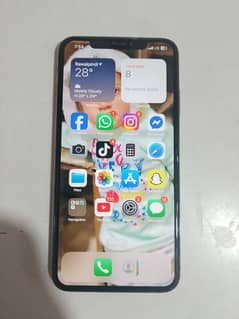 iphone xs max with box and charger