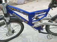 SPORTS BICYCLE