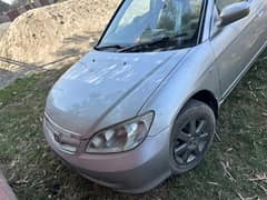 Honda Civic Oriel 2004