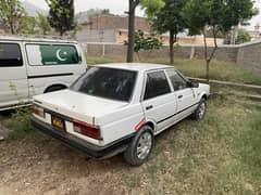 Nissan sunny 1986