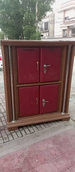 Peta almari,Cabinet ,Bist