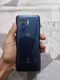 MOTO ONE 5G UW