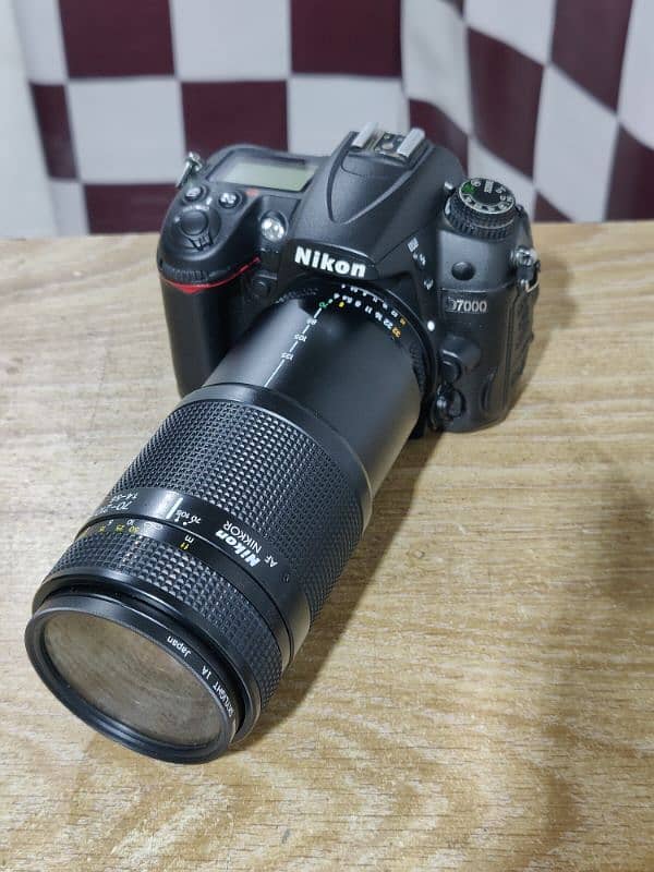 Canon / Nikon DSLR Camera with Complete Accessories 03,03,28,74,479. 3