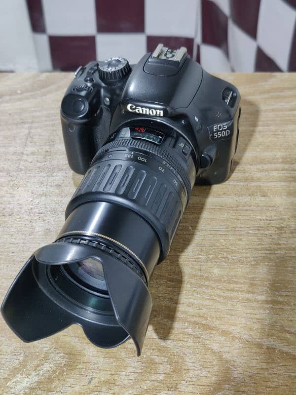 Canon / Nikon DSLR Camera with Complete Accessories 03,03,28,74,479. 5