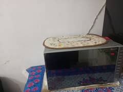 Microwave oven