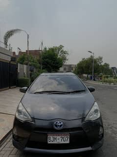 Toyota Aqua 2013/2017 full option push start