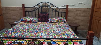 I want to sell my king size bed.