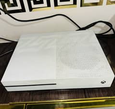 Xbox One S/1tb with offline games installed