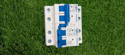breaker available for house