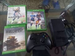Xbox one with 3cds, wireless controller and supply