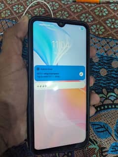 VIVO Y21
