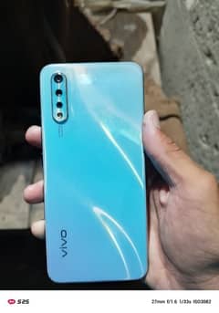 vivo s1