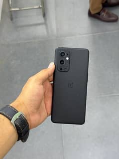 OnePlus 9 Pro