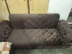 i am selling sofa+Bed